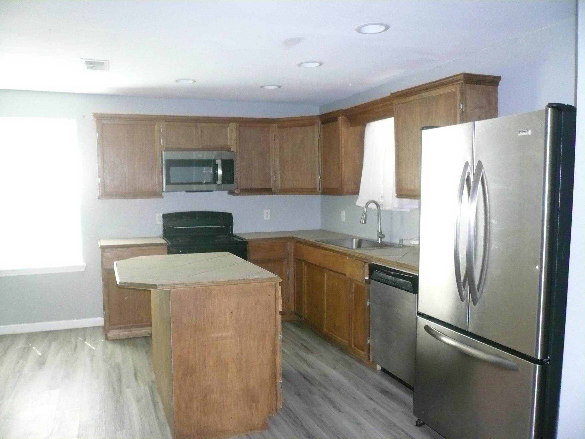 502 Ross St, Smithville, TX 78957
