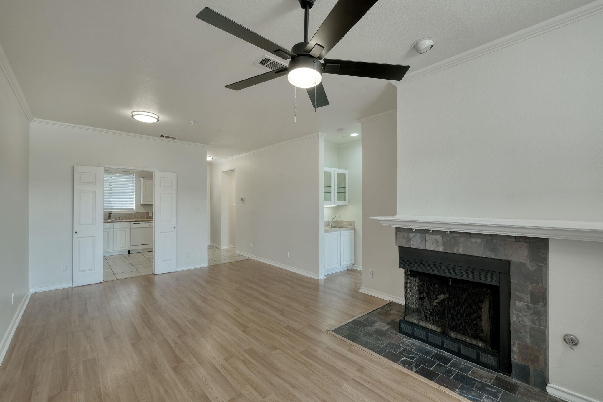 1741 Spyglass Dr # 1-228, Austin, TX 78746