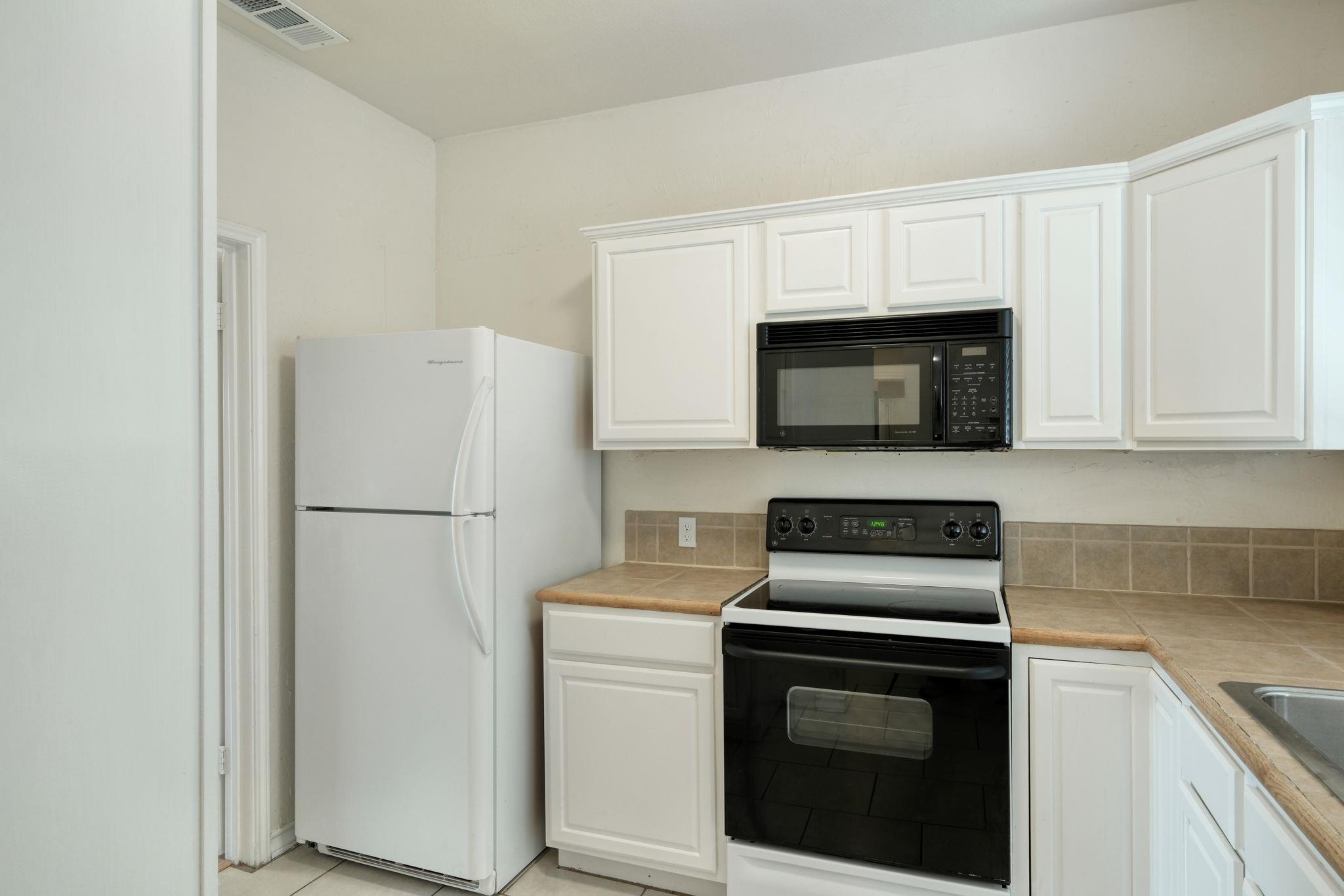 1741 Spyglass Dr # 1-228, Austin, TX 78746
