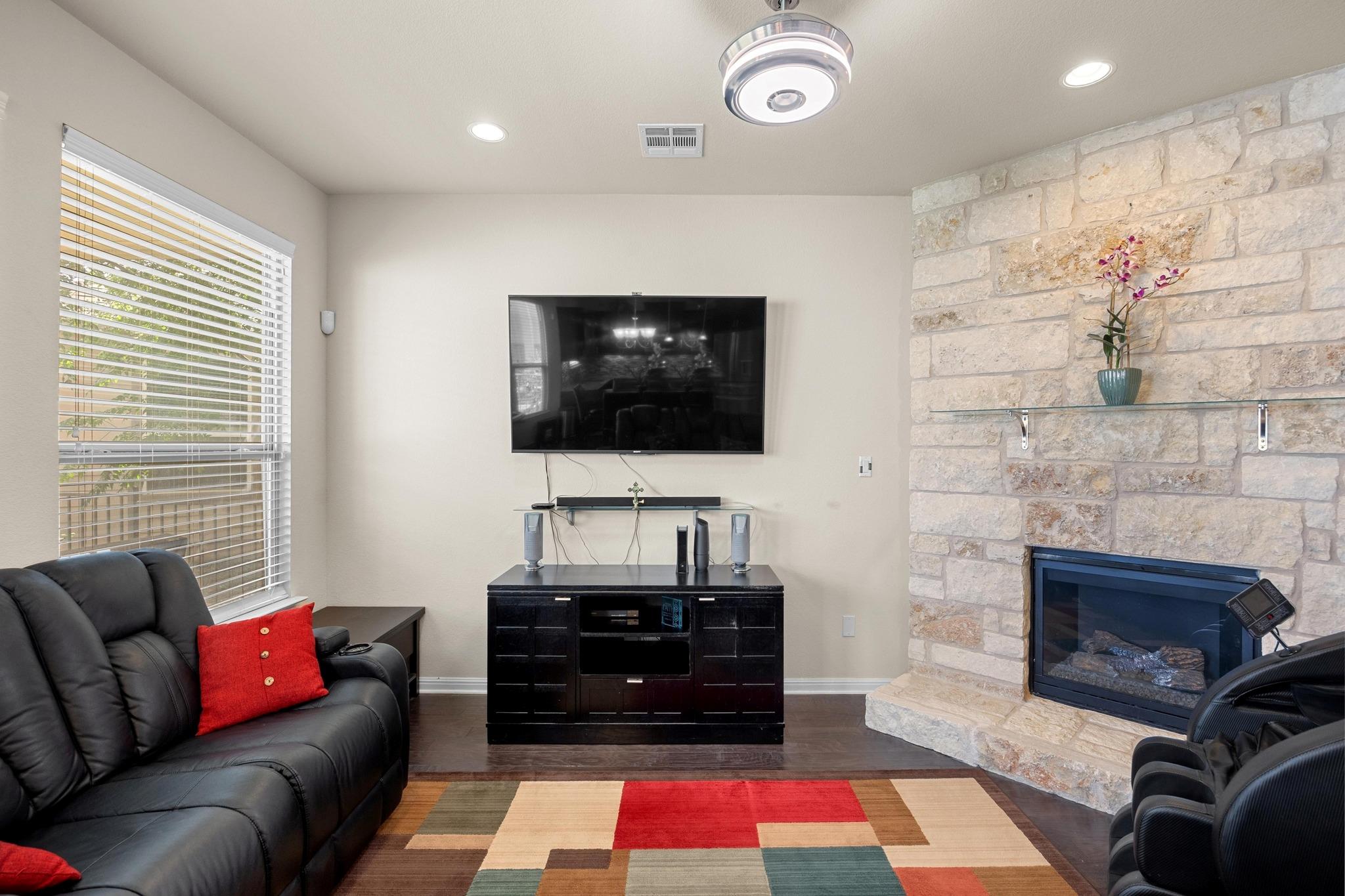 10812 Gates Ln # 441, Austin, TX 78750