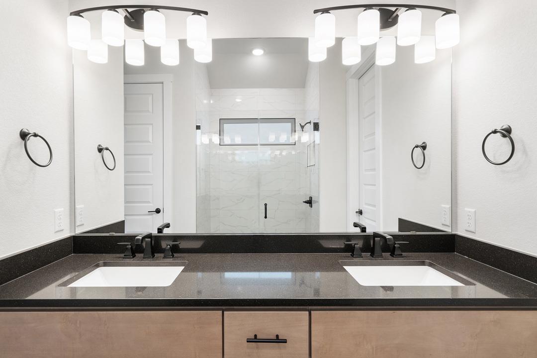 124 Old Woods Road, Liberty Hill, TX 78642