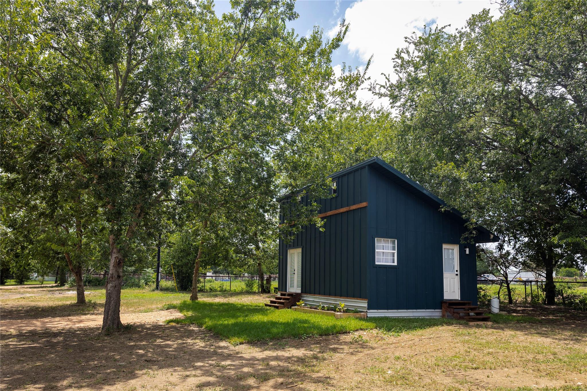 1014 Private Road 4041, Dime Box, TX 77853