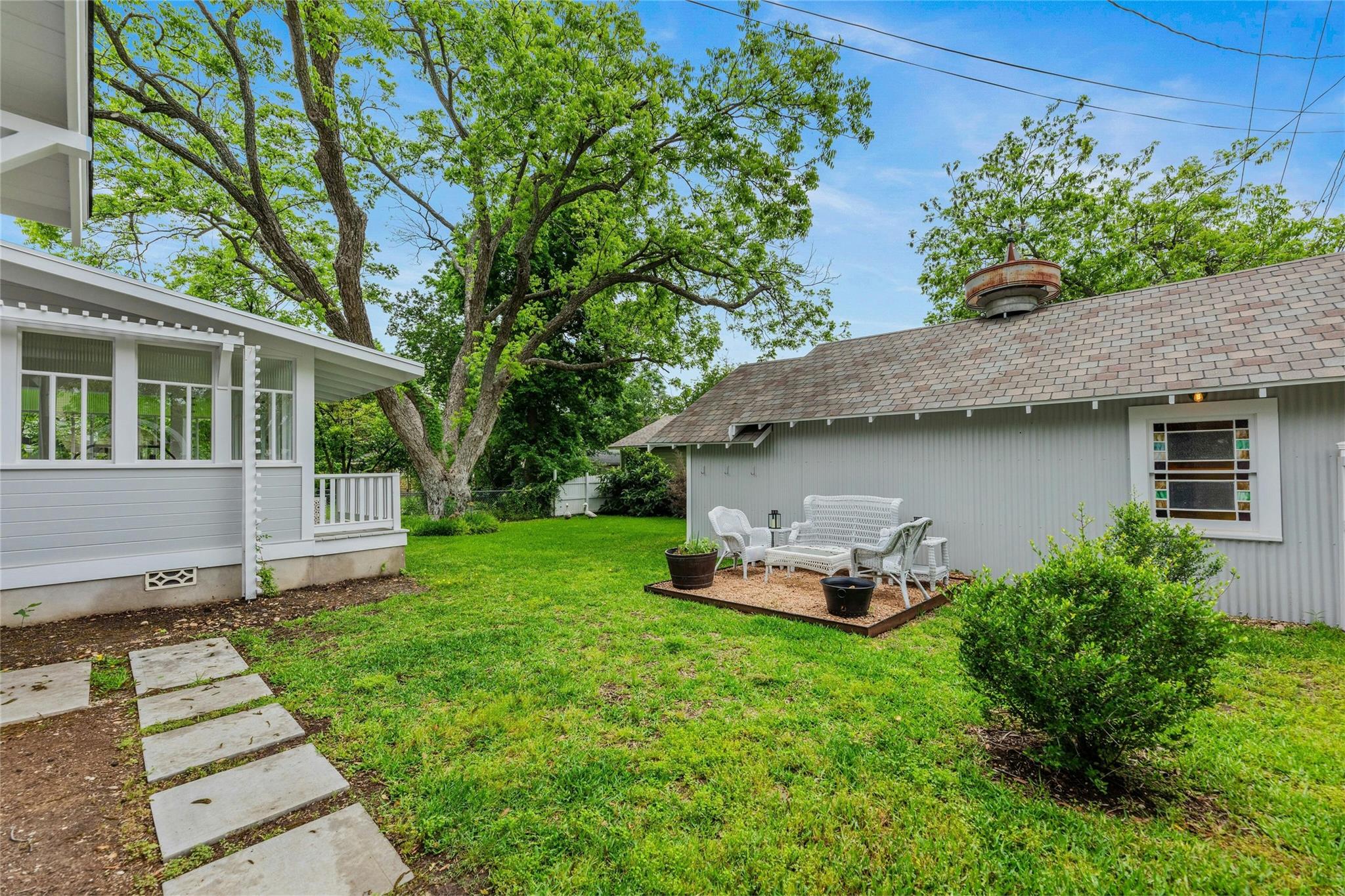 1502 Olive St, Georgetown, TX 78626