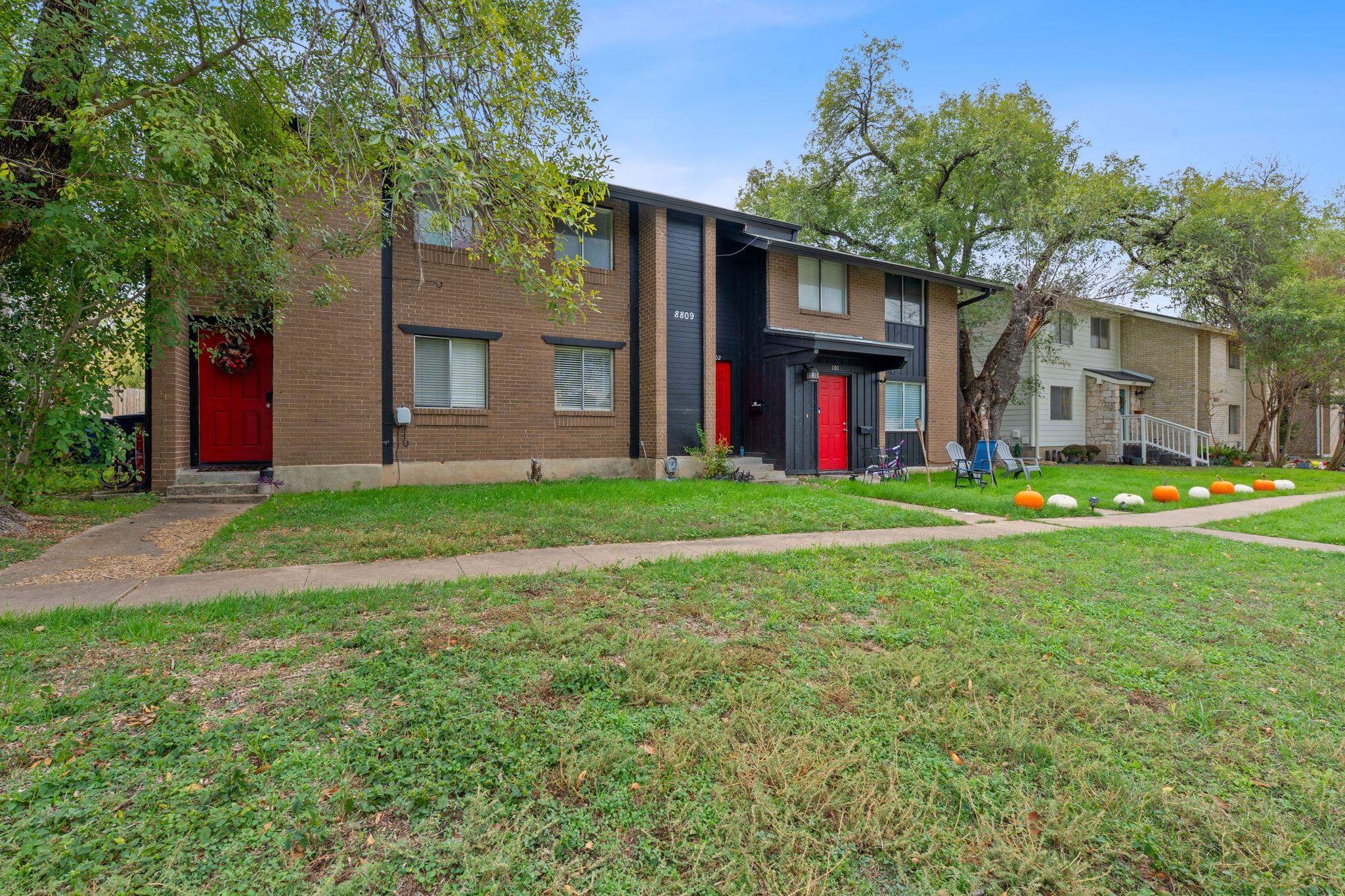 8809 Dawnridge Cir # 102, Austin, TX 78757