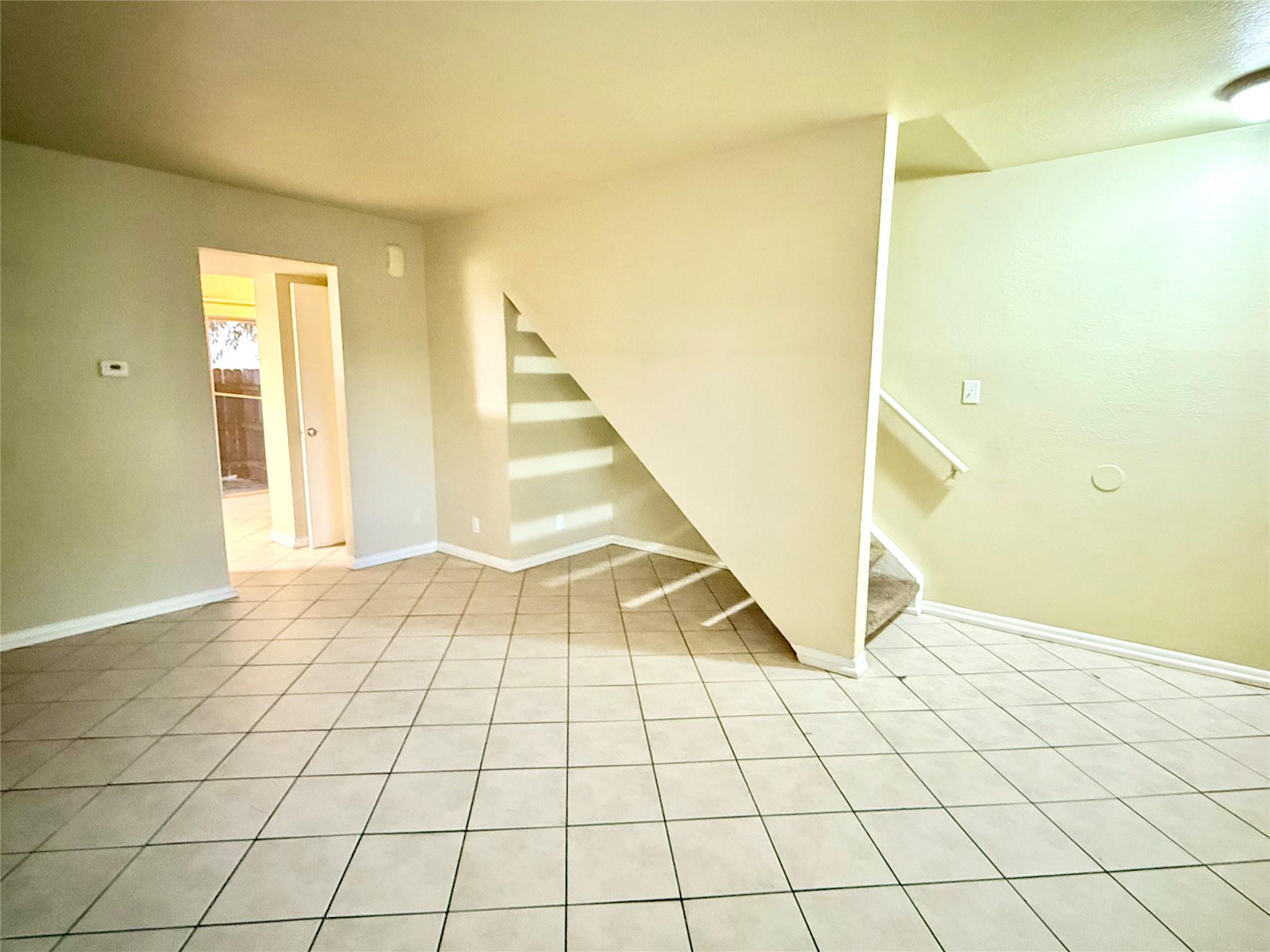 8809 Dawnridge Cir # 102, Austin, TX 78757