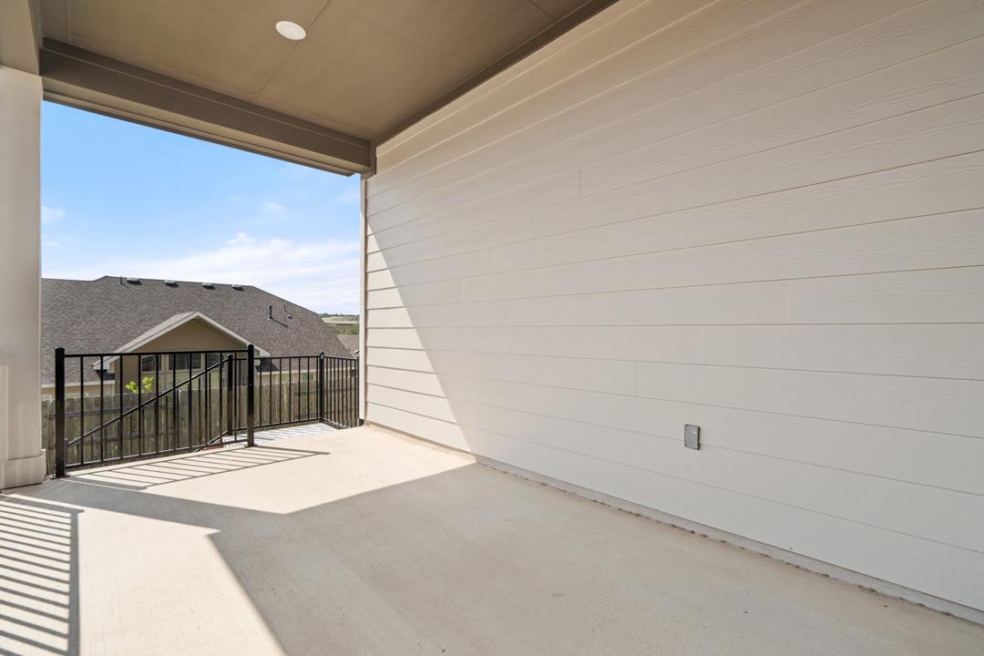 128 Old Woods Road, Liberty Hill, TX 78642