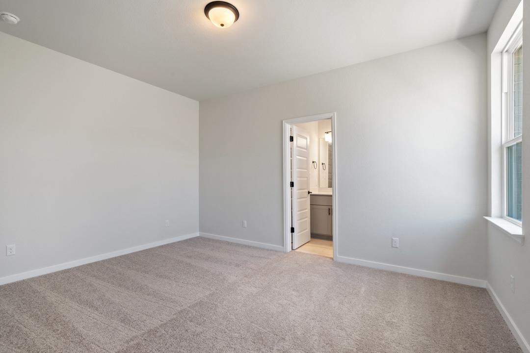 128 Old Woods Road, Liberty Hill, TX 78642