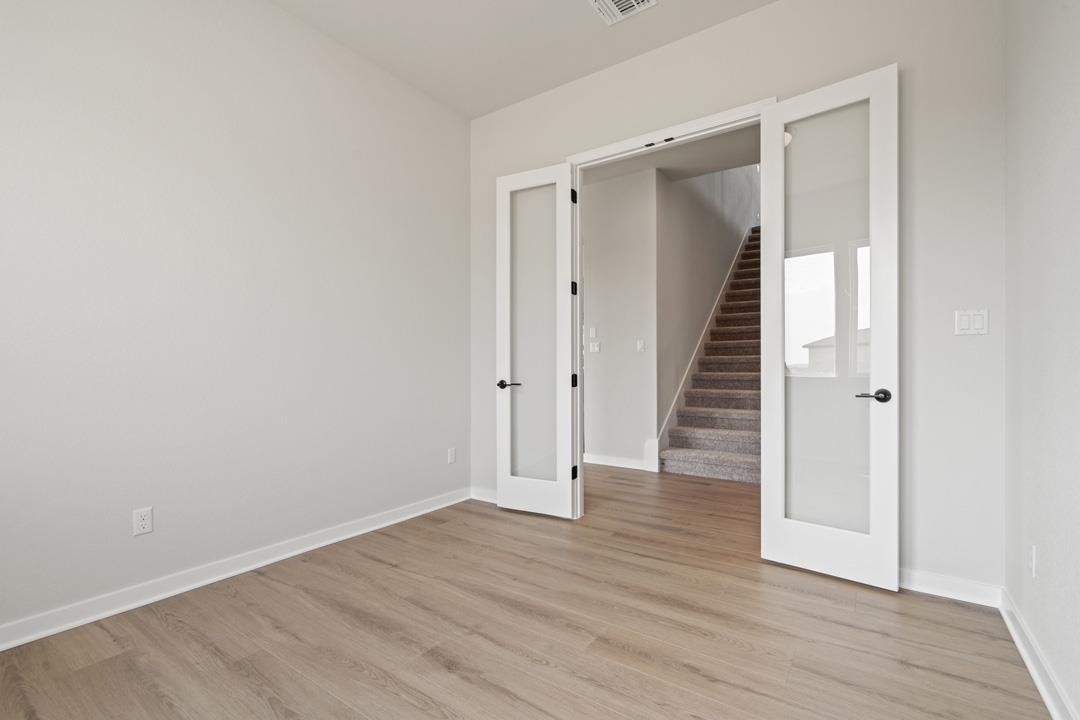 128 Old Woods Road, Liberty Hill, TX 78642