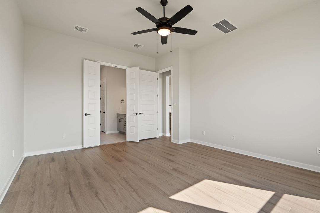 128 Old Woods Road, Liberty Hill, TX 78642