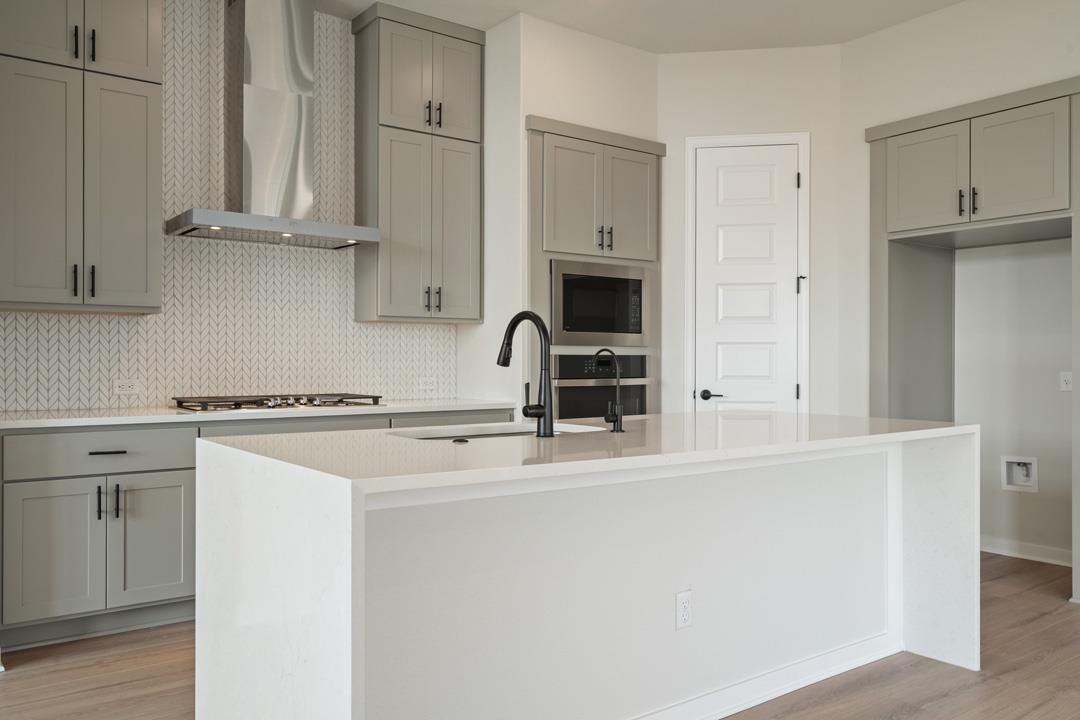 128 Old Woods Road, Liberty Hill, TX 78642
