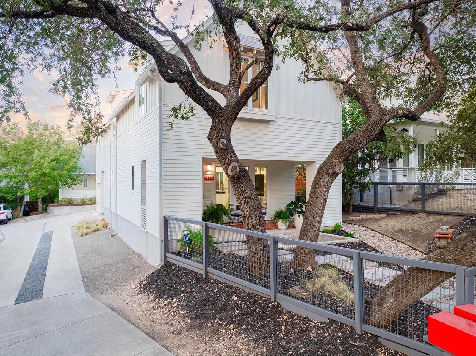 712 Cardinal Ln # A, Austin, TX 78704