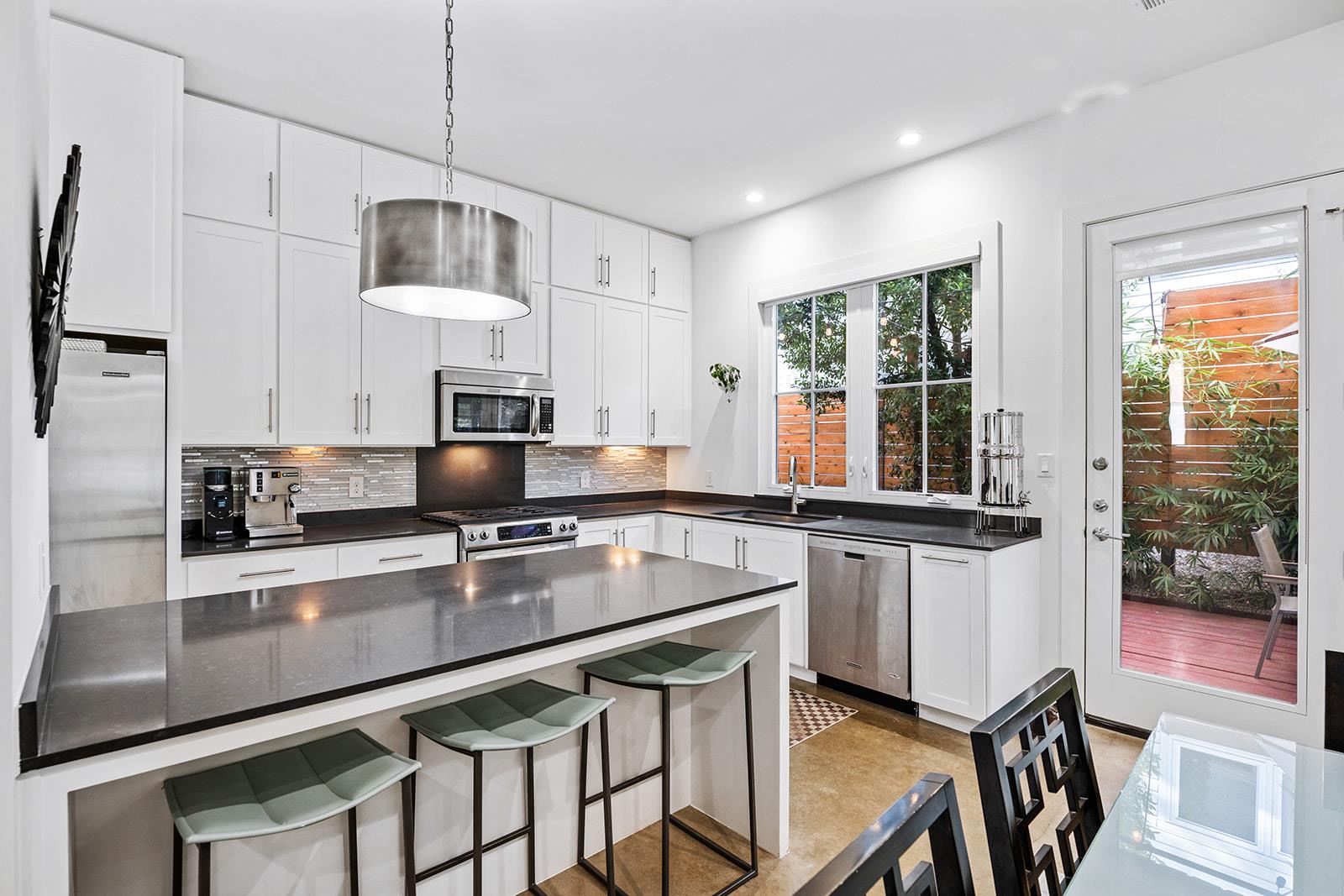 712 Cardinal Ln # A, Austin, TX 78704