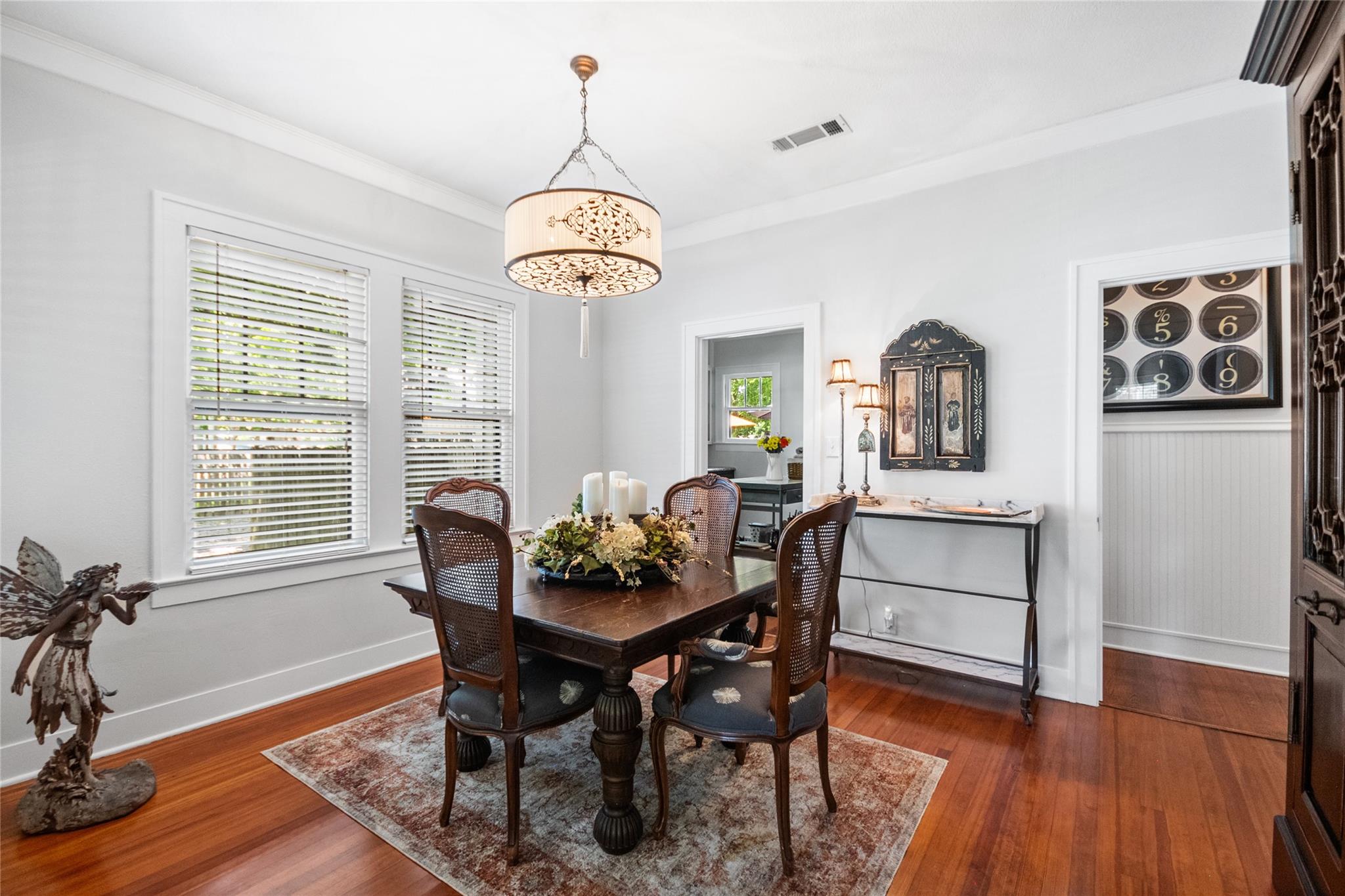 603 E Liberty Ave, Round Rock, TX 78664