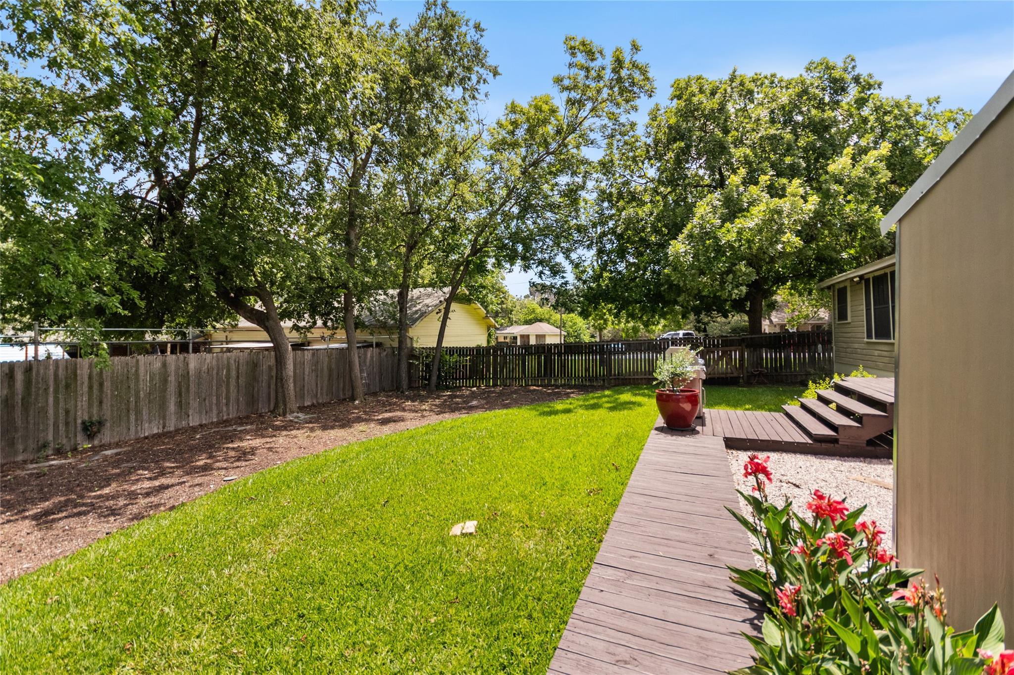 603 E Liberty Ave, Round Rock, TX 78664