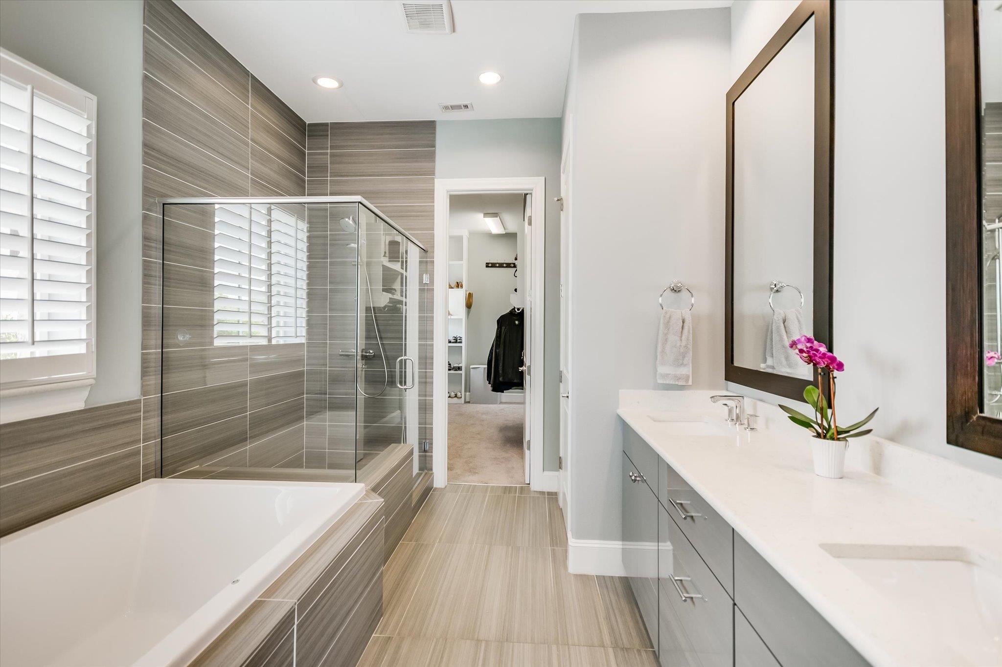 1023 Juniper St, Austin, TX 78702