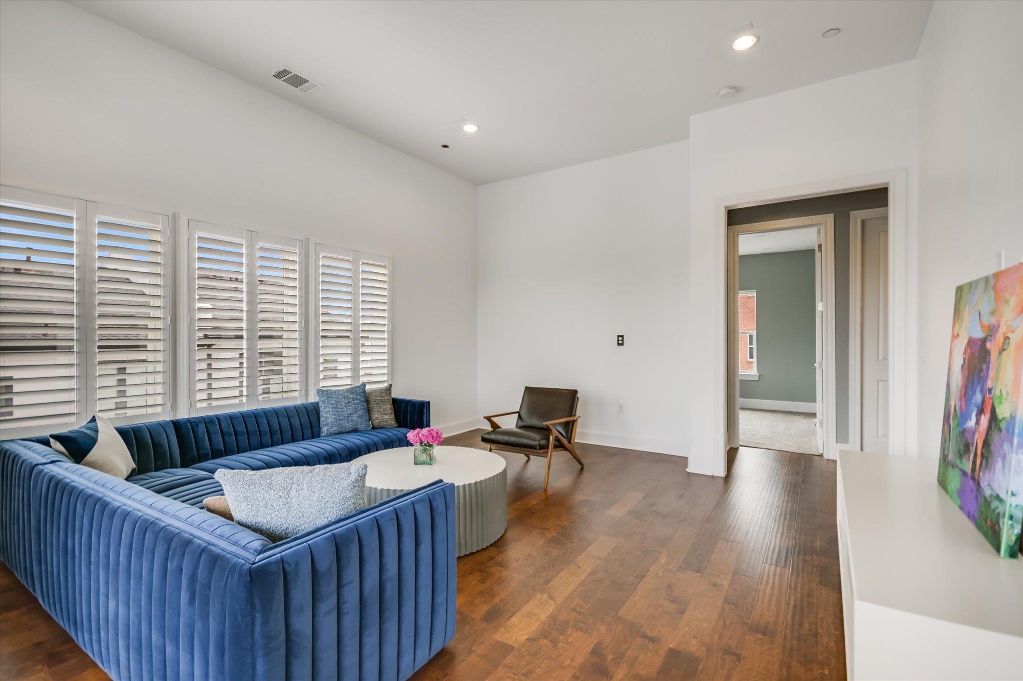 1023 Juniper St, Austin, TX 78702