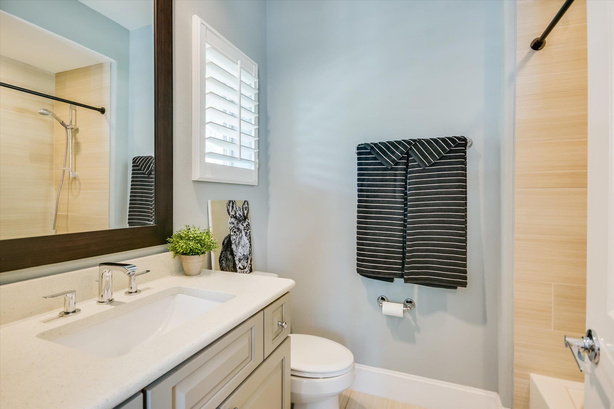 1023 Juniper St, Austin, TX 78702