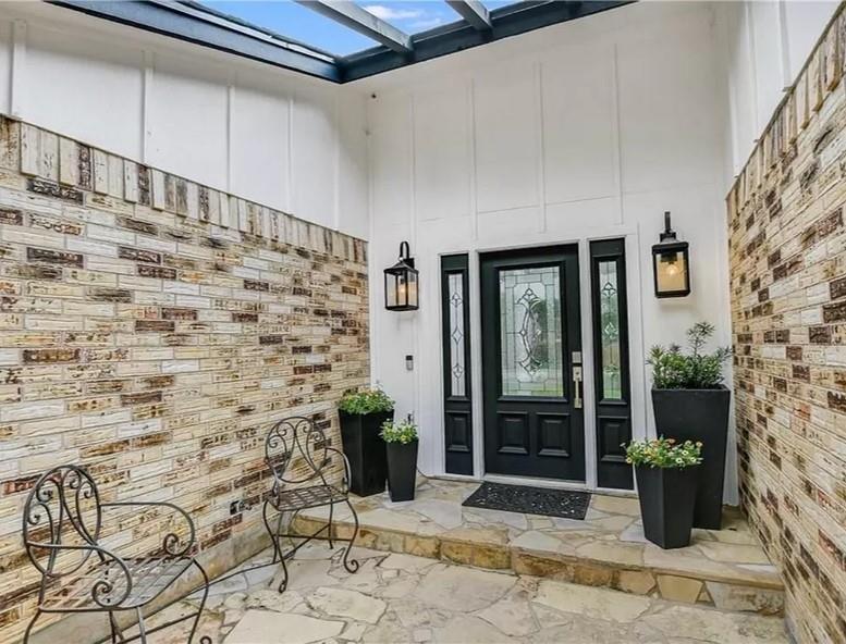 1100 Saint Williams Ave, Round Rock, TX 78681