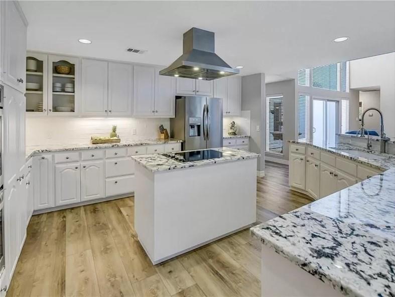 1100 Saint Williams Ave, Round Rock, TX 78681