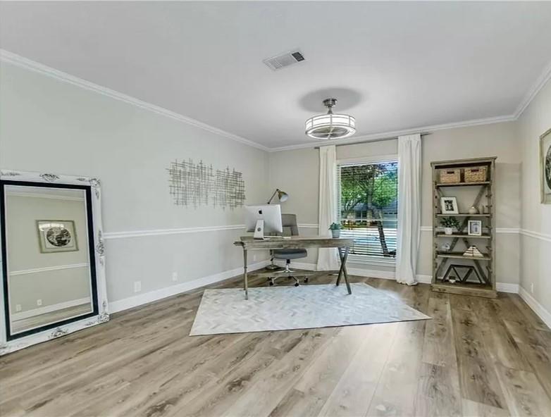 1100 Saint Williams Ave, Round Rock, TX 78681