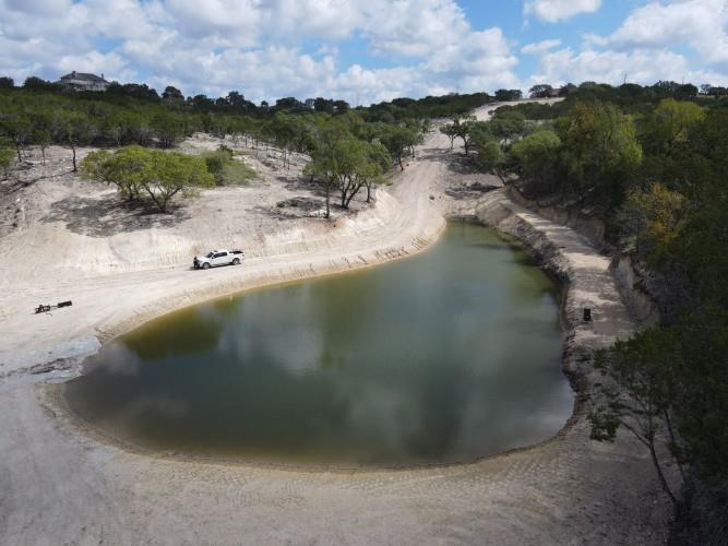 296 Kamira Dr N, Kerrville, TX 78028