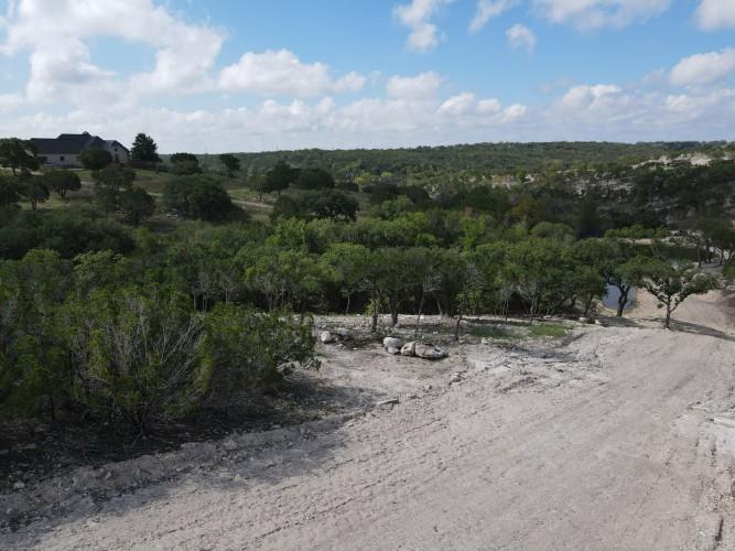 296 Kamira Dr N, Kerrville, TX 78028