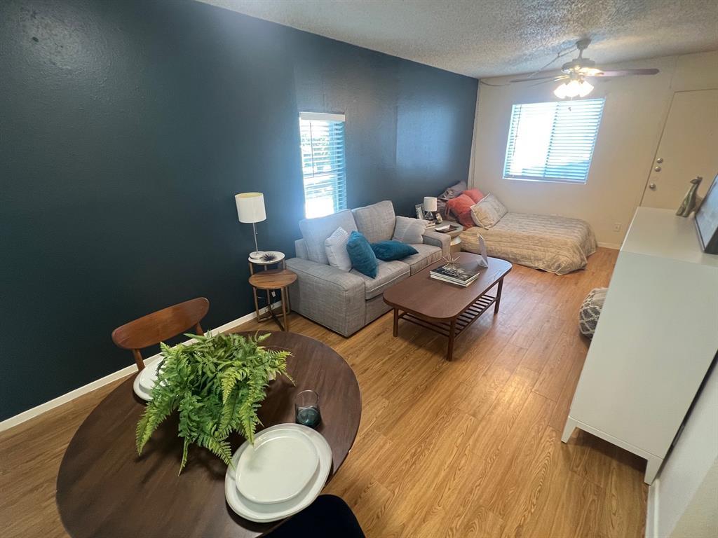 4209 Avenue B Ave # 203, Austin, TX 78751
