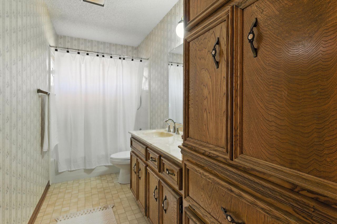 303 Woodstone Dr, Georgetown, TX 78628
