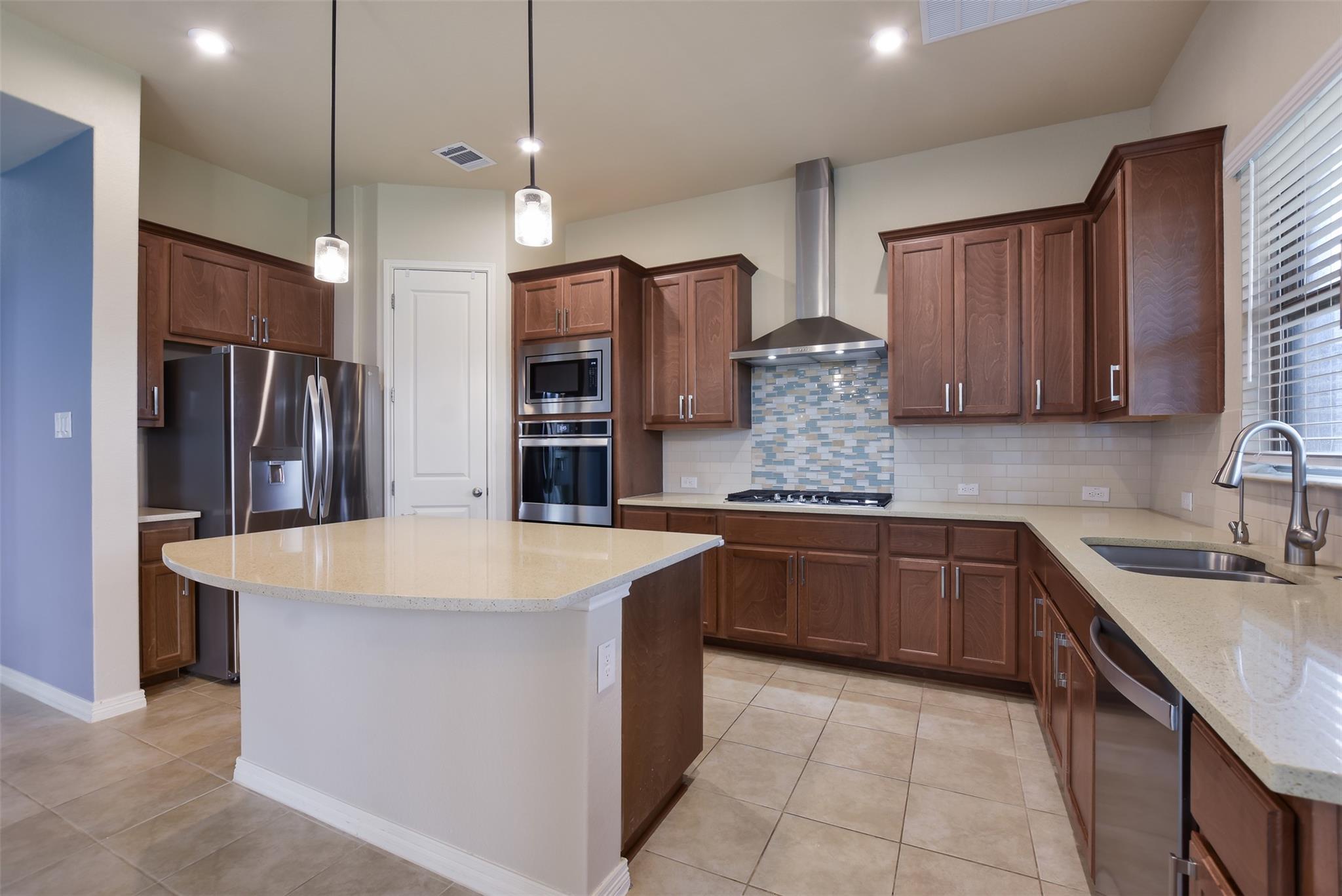 19908 Eire Dr, Pflugerville, TX 78660