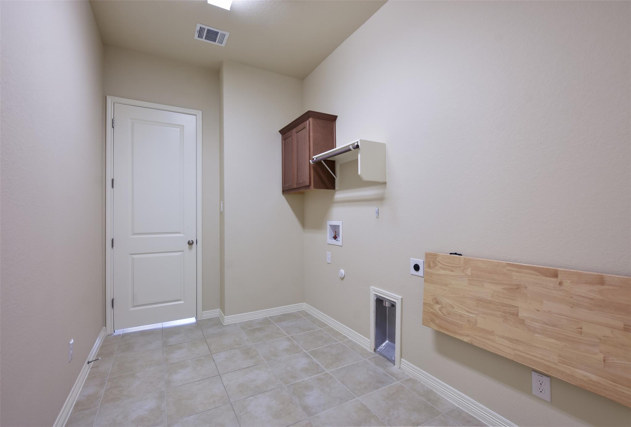 19908 Eire Dr, Pflugerville, TX 78660