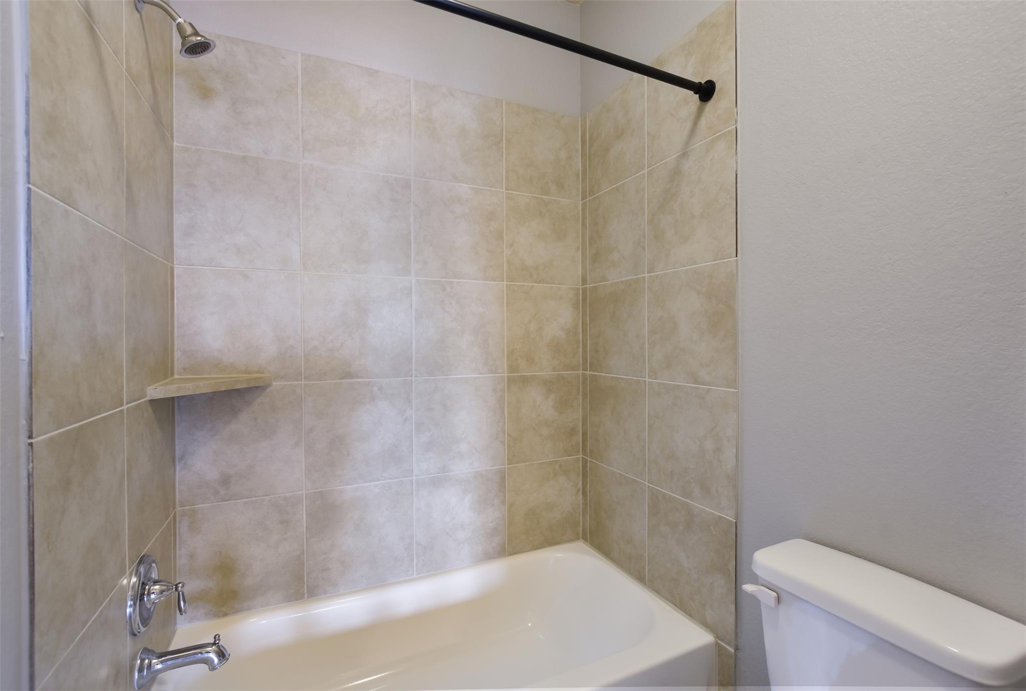 19908 Eire Dr, Pflugerville, TX 78660