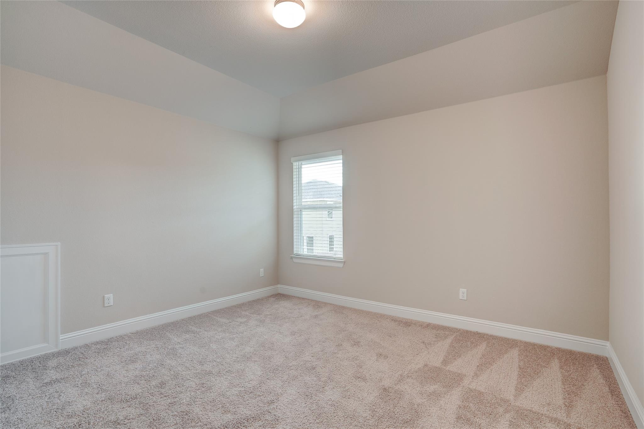 135 Living Reef Dr, Maxwell, TX 78656