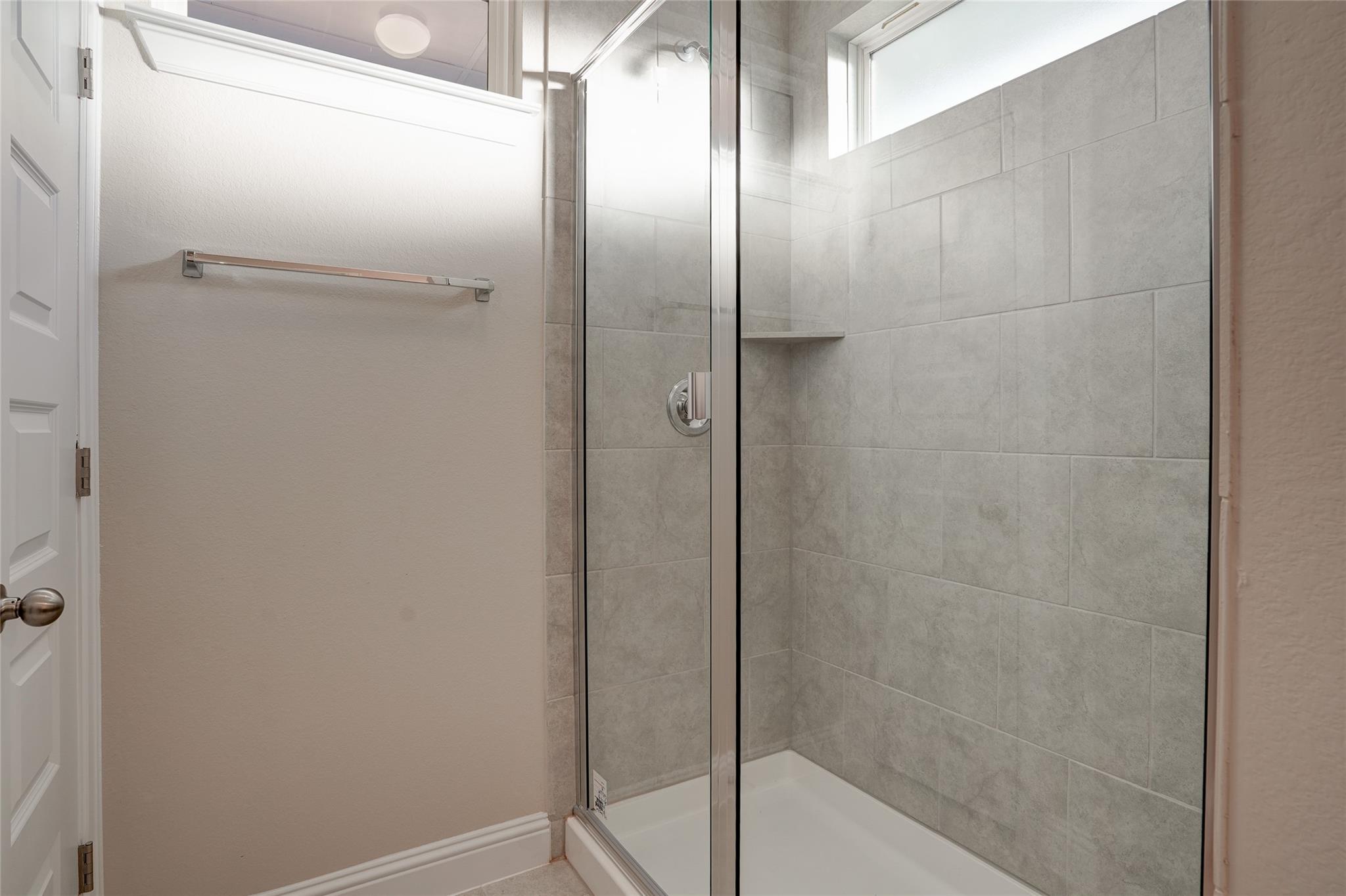 135 Living Reef Dr, Maxwell, TX 78656