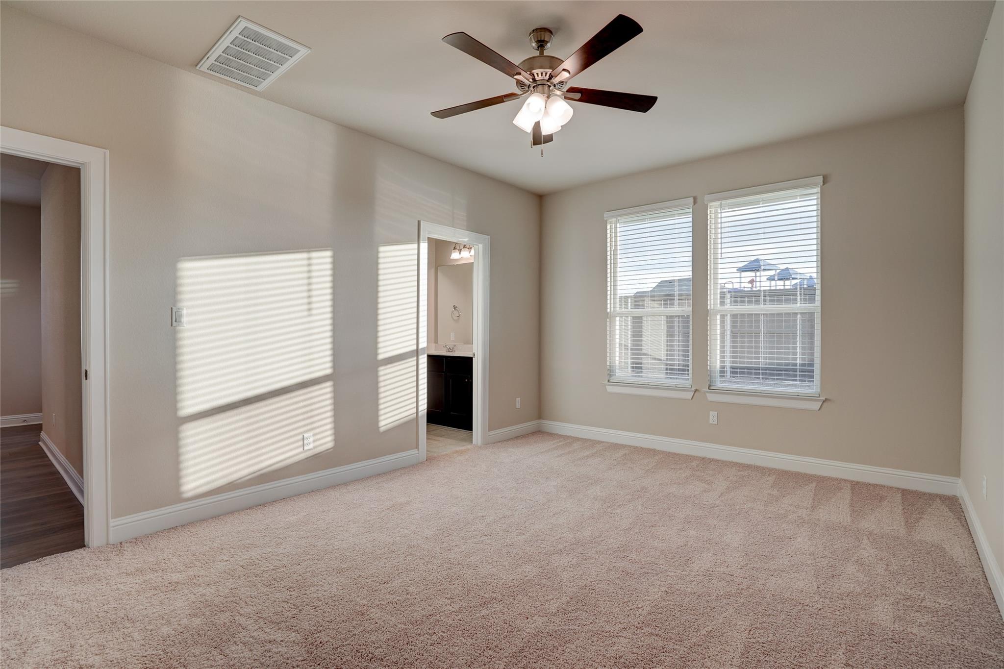 135 Living Reef Dr, Maxwell, TX 78656