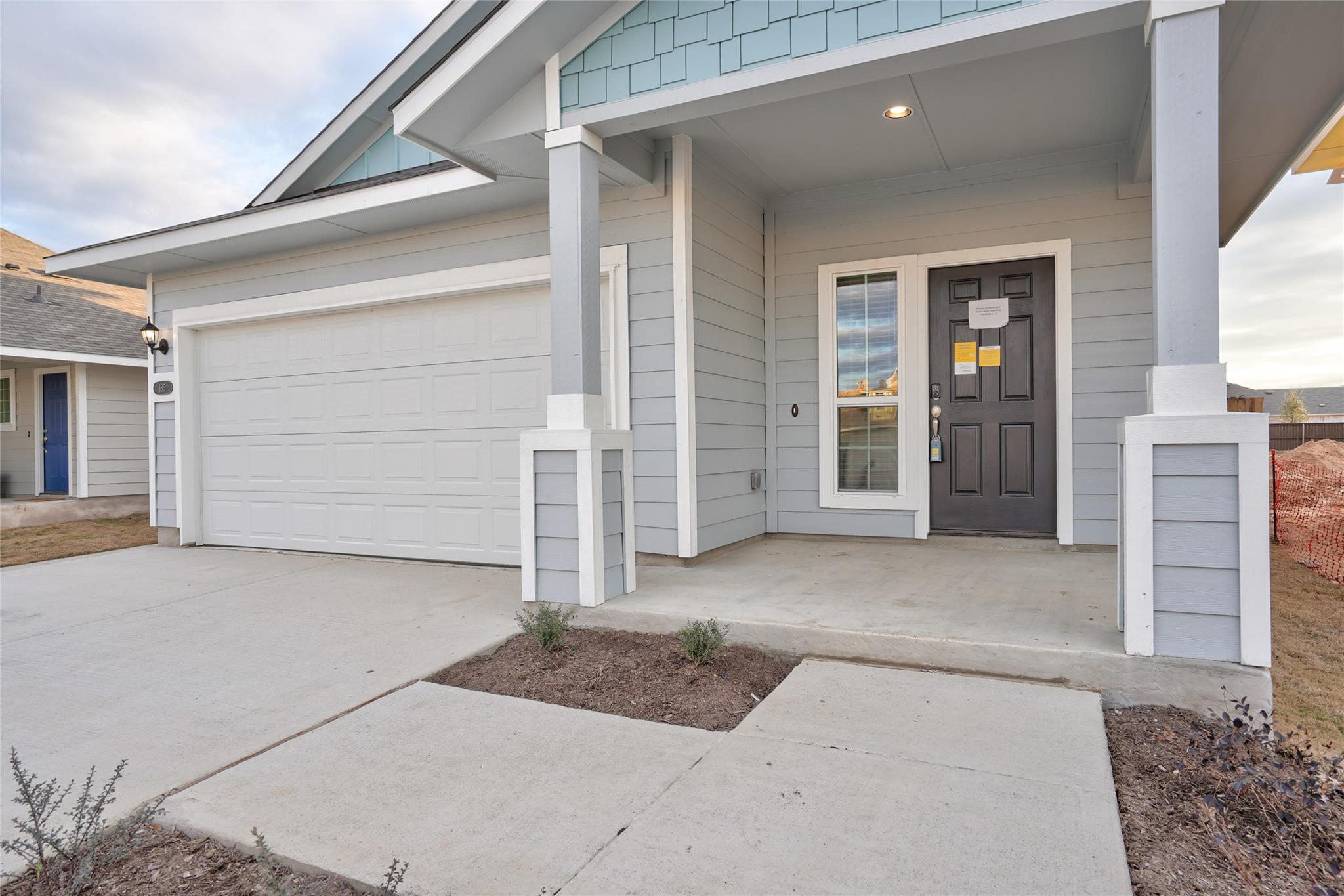 135 Living Reef Dr, Maxwell, TX 78656