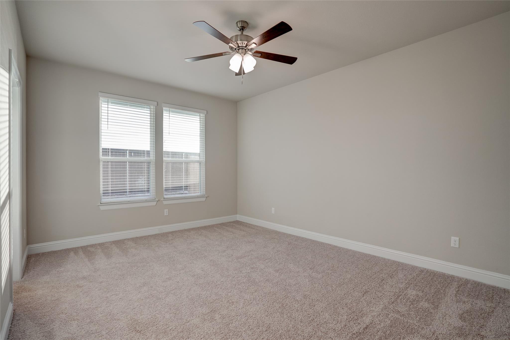 135 Living Reef Dr, Maxwell, TX 78656