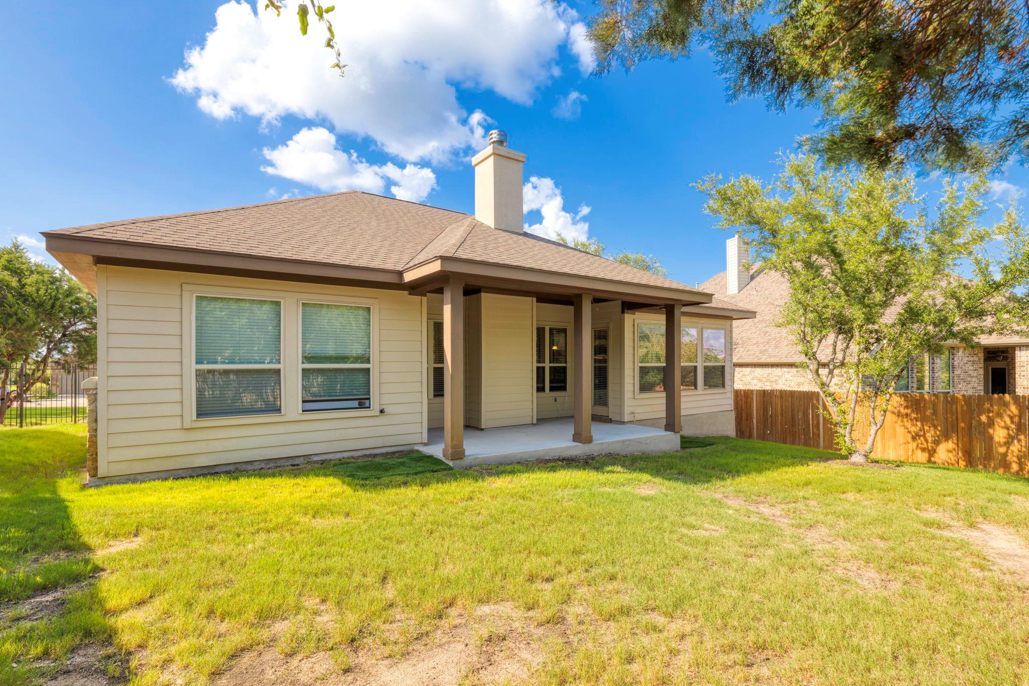 22409 Rock Wren Rd, Spicewood, TX 78669