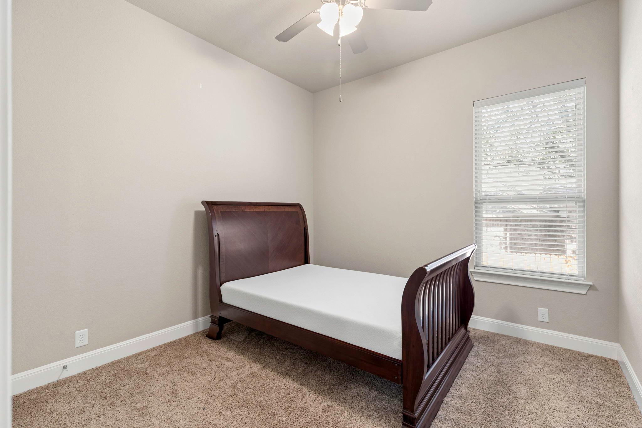 22409 Rock Wren Rd, Spicewood, TX 78669