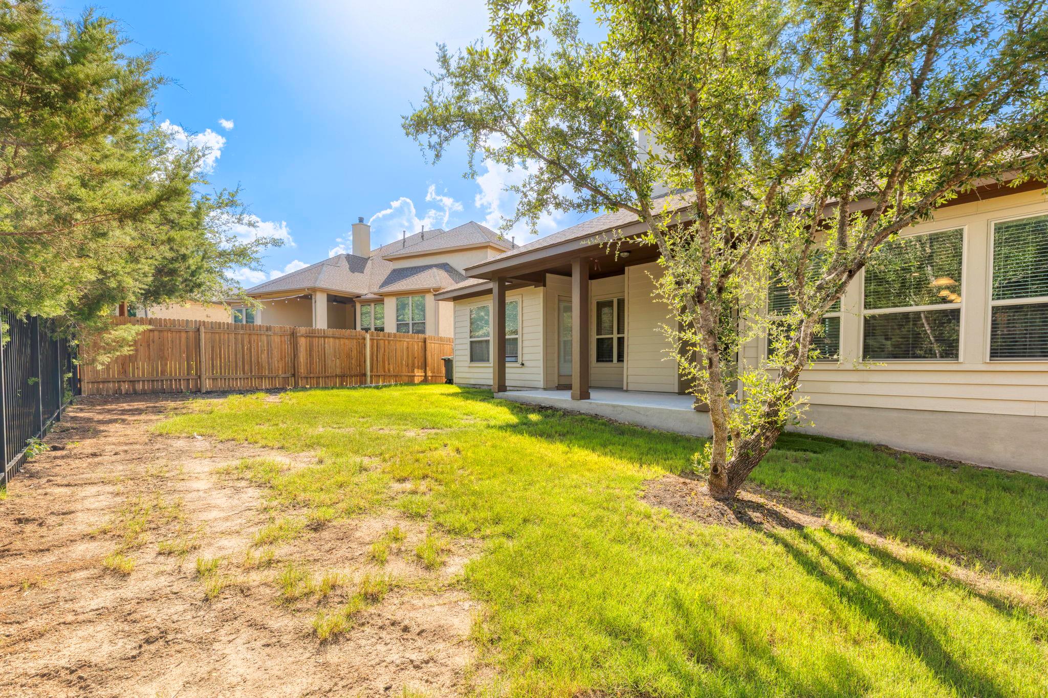 22409 Rock Wren Rd, Spicewood, TX 78669