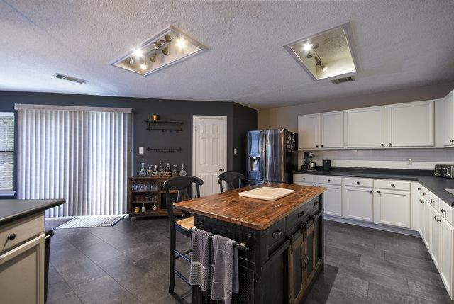 1750 Star Light Cir, Cedar Park, TX 78613