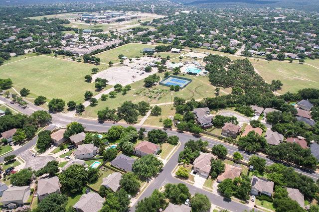 1750 Star Light Cir, Cedar Park, TX 78613