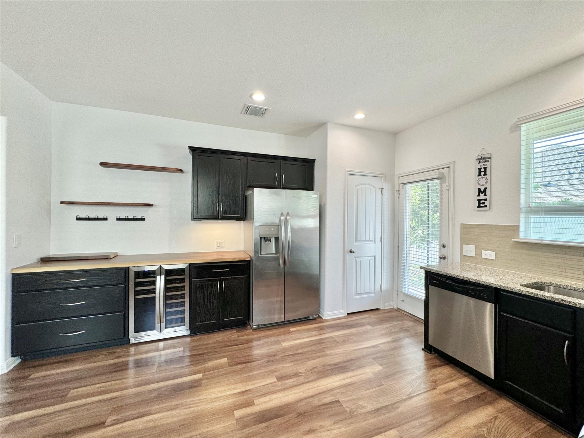 1701 Logan Dr # 19, Round Rock, TX 78664