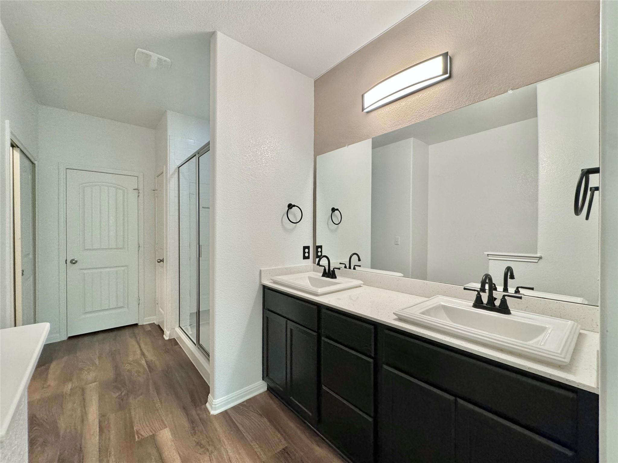 1701 Logan Dr # 19, Round Rock, TX 78664