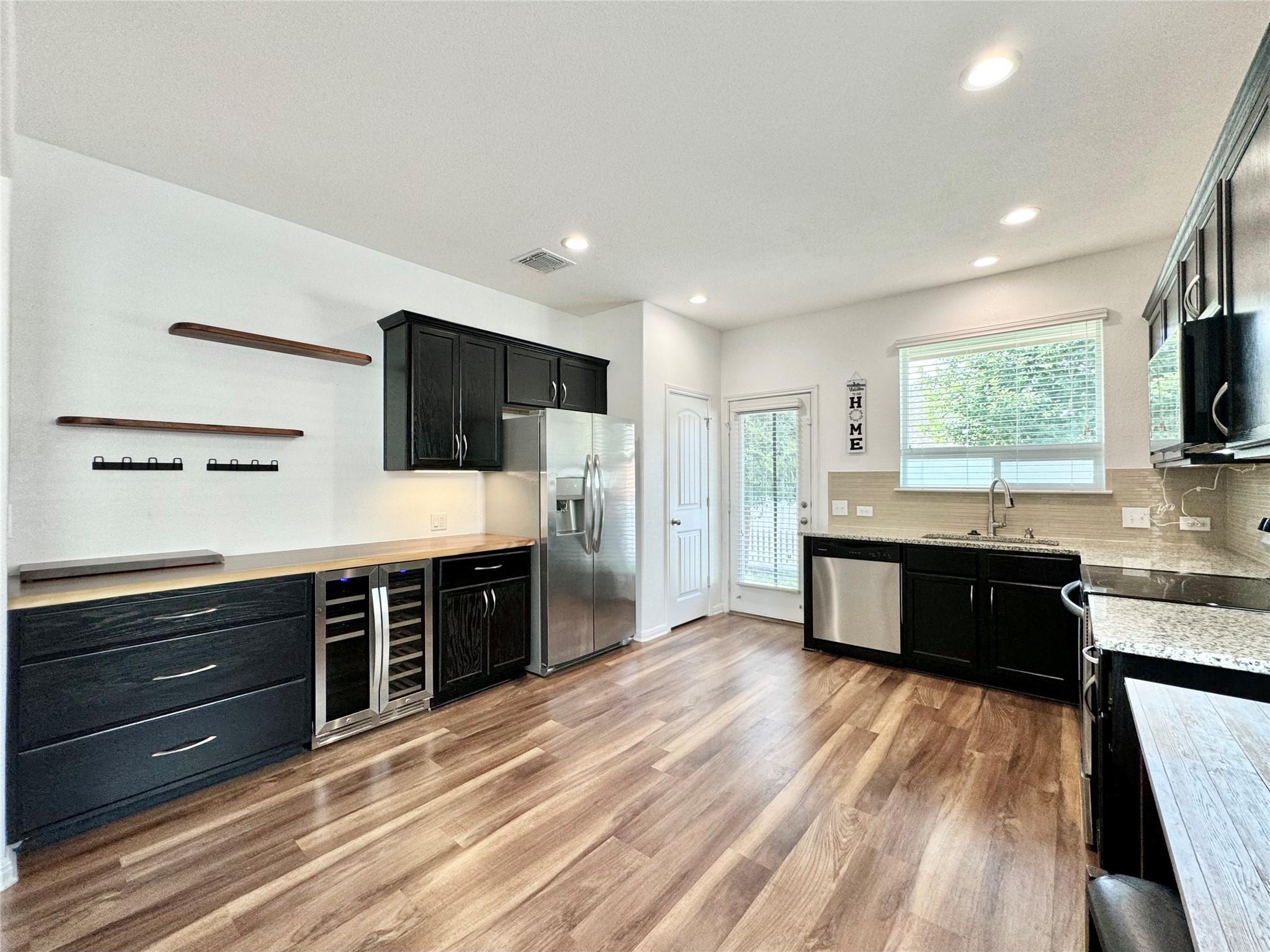 1701 Logan Dr # 19, Round Rock, TX 78664