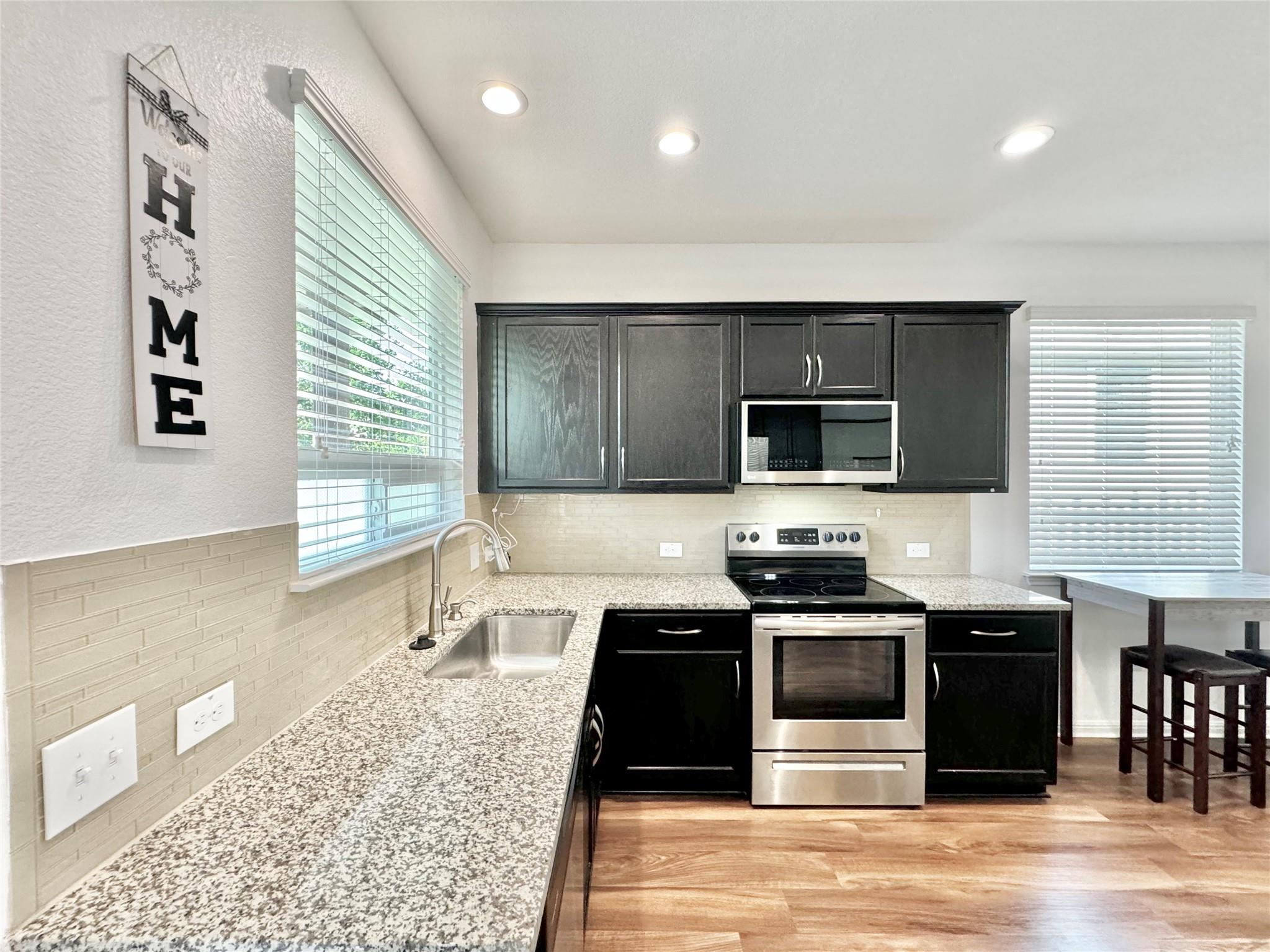 1701 Logan Dr # 19, Round Rock, TX 78664