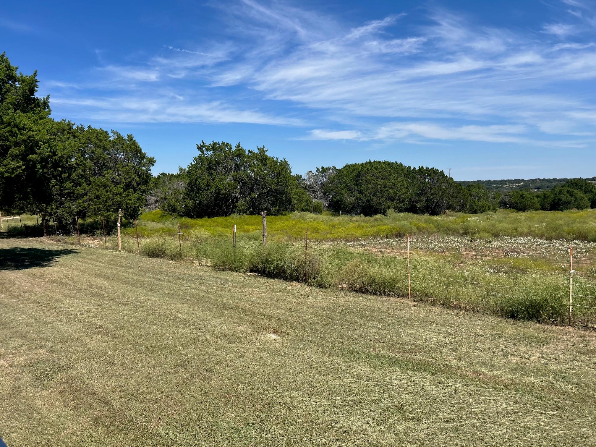 635 Ramms Dr, Florence, TX 76527