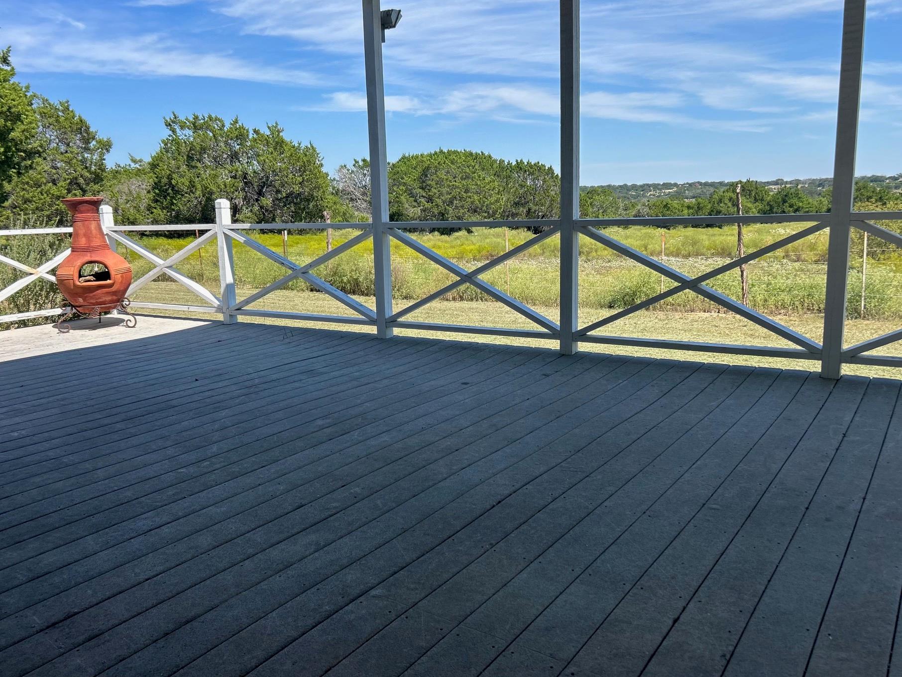 635 Ramms Dr, Florence, TX 76527