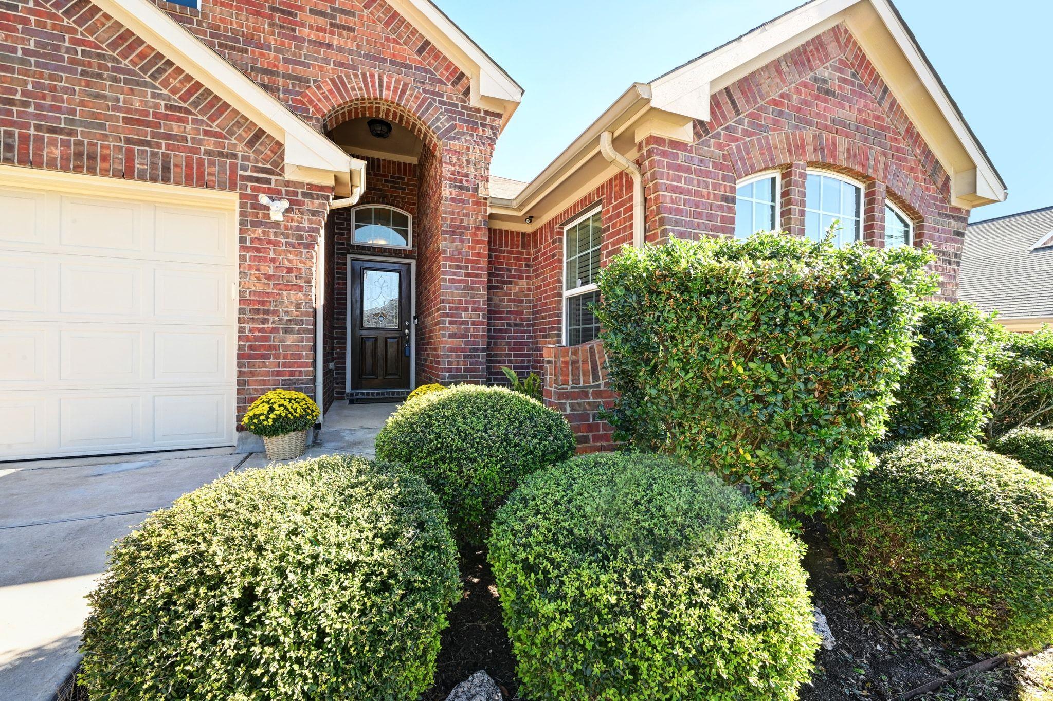 454 Pond View Pass, Buda, TX 78610