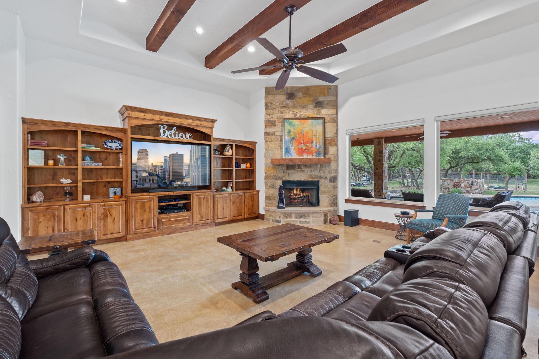 908 Jennings Branch Rd, Georgetown, TX 78633