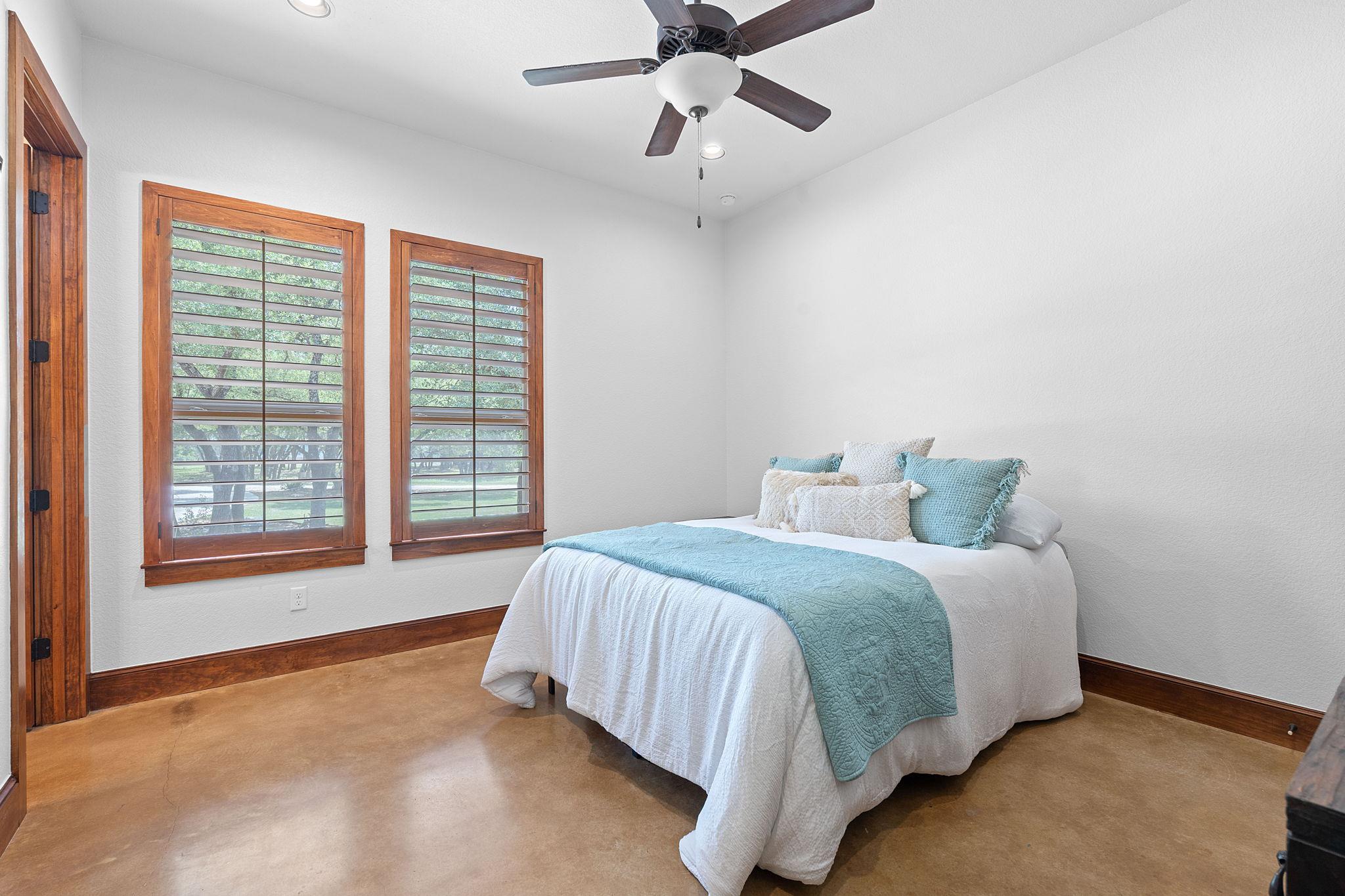 908 Jennings Branch Rd, Georgetown, TX 78633